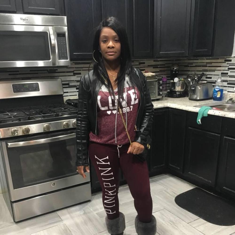 Meet your Posher, Doneshia